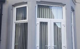 Ponderosa B&B With Free Onsite Parking And Breakfast Included